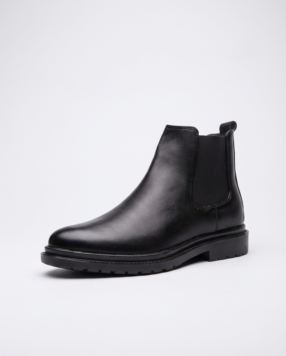 Black Men's Classic Chelsea Boots | GRAND London